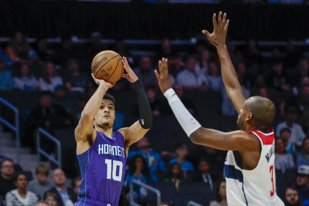 总是站在风 总是站在风