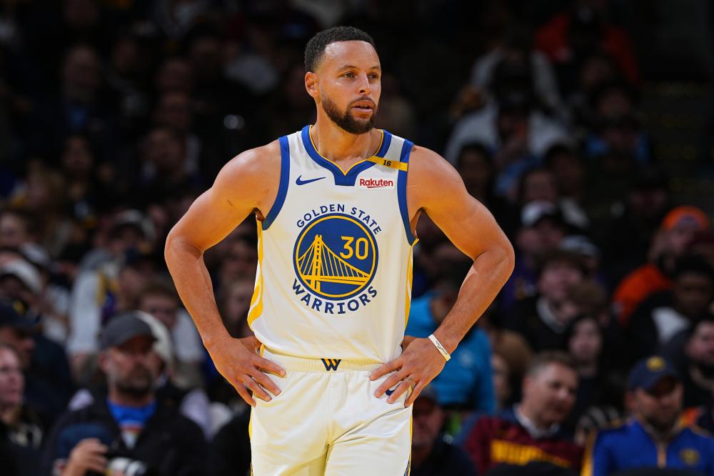 现代足球中 现代足球中