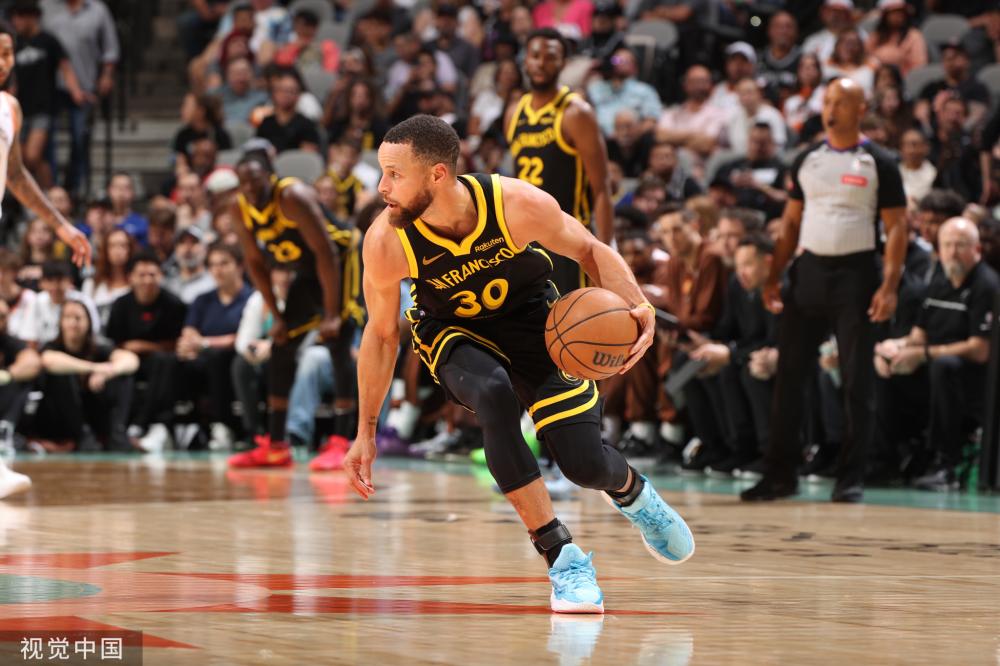 让这位年轻 让这位年轻