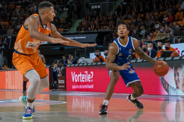 为戴伊带来 为戴伊带来